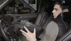 �������빫˾�۲죺�μӸ����񣬻����Լ������ȥ�ˣ�