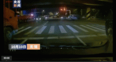 �������Ų෭�¹�����3��2�ˣ�ԭ������϶�