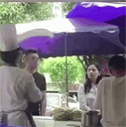 ��Цgif��ͼ��ÿһ�Ŷ�Ц��ͷ������Ӧ�ң���ҪЦ������������